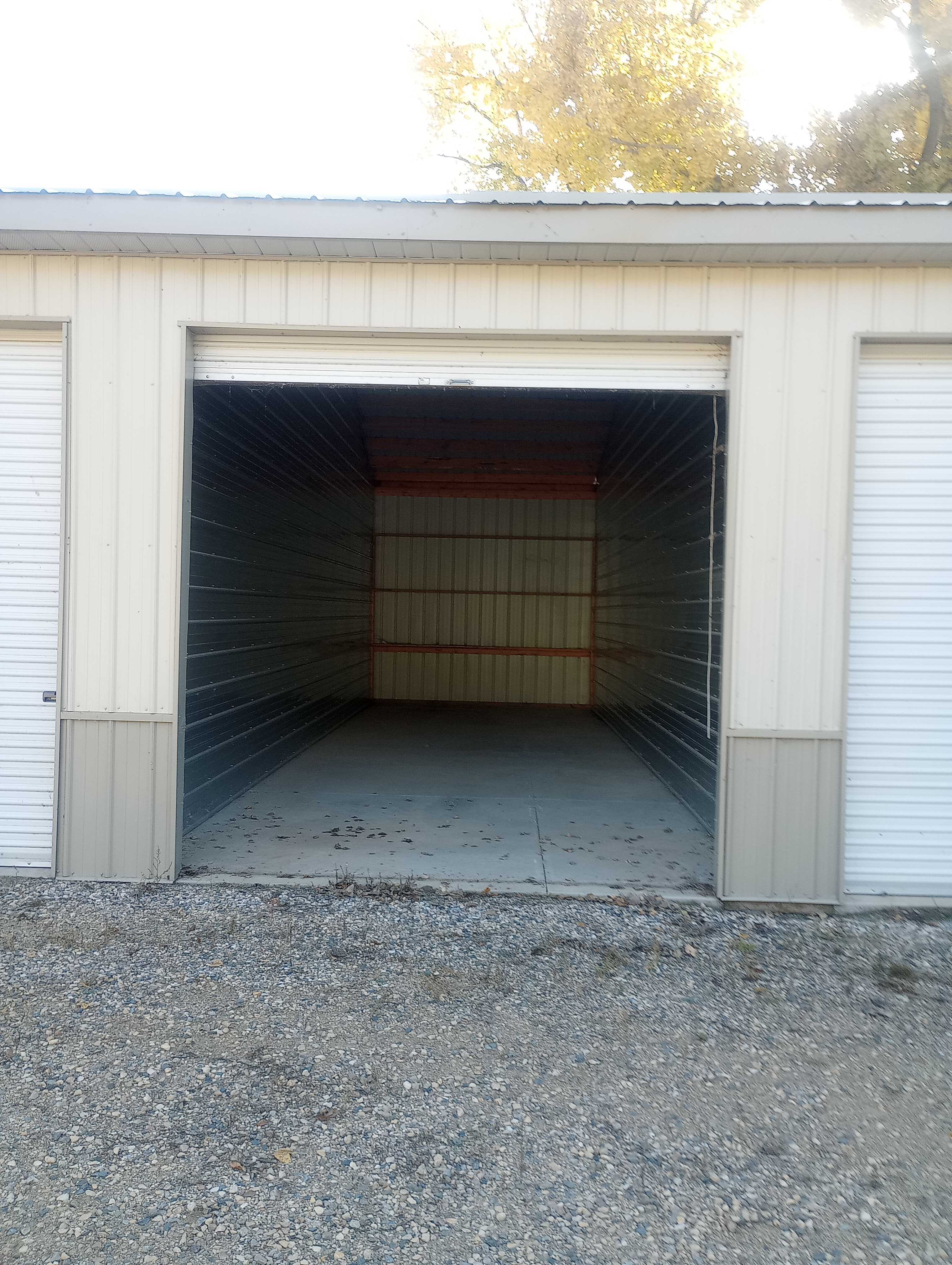 12' x 36' unit, door open